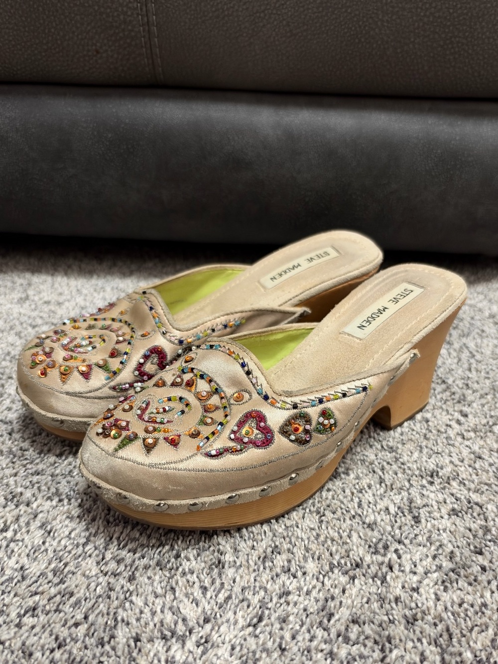 Steve Madden Y2K Beaded Heeled Backless Clogs Size 7